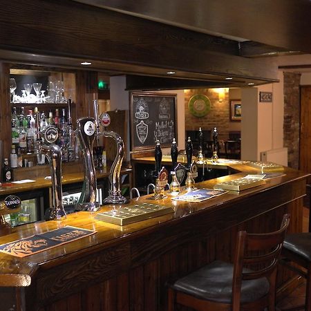 The Vane Arms Hotell Sudborough Exteriör bild